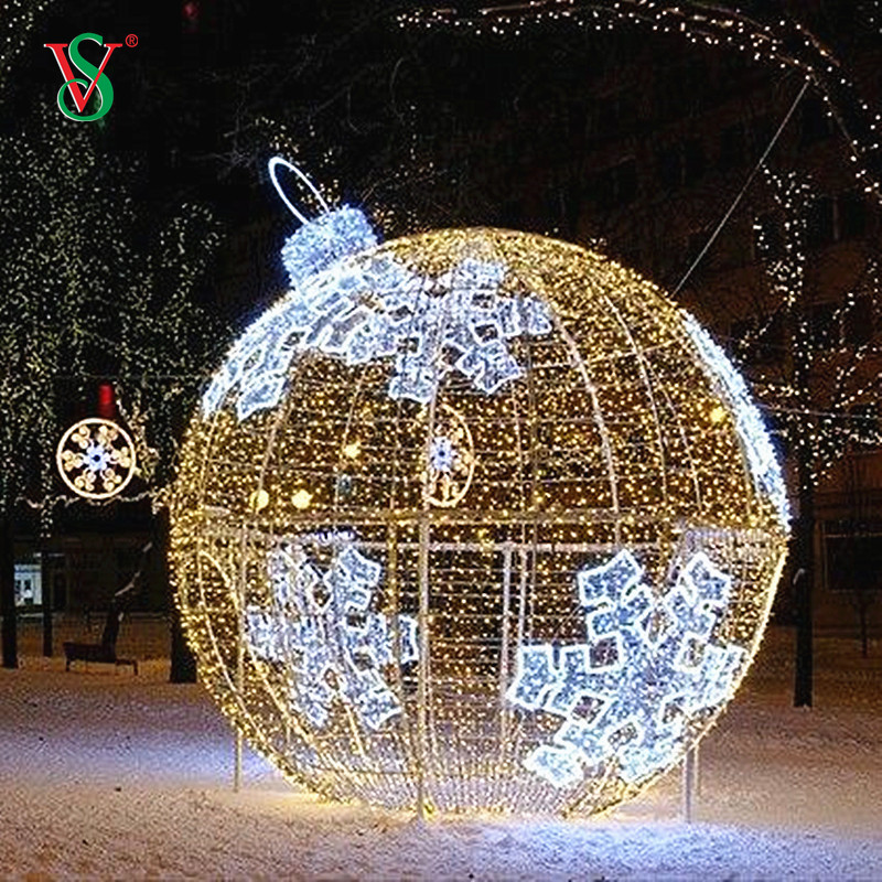 Memorable Holiday Night LED Decoration Giant Ball Motif Light for Outdoor Christmas Street