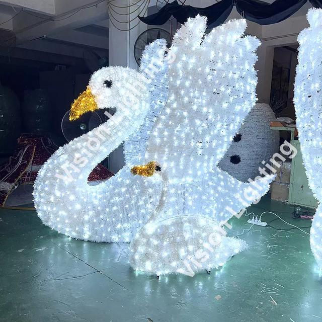 3D Illuminated Swan Structure Lighting Decoration for Outdoor Landscape Decor