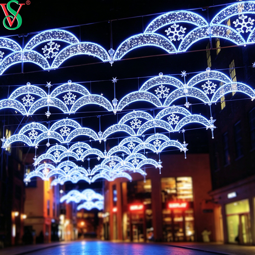 Customized LED Across Street Motif Light Outdoor Christmas Decoration
