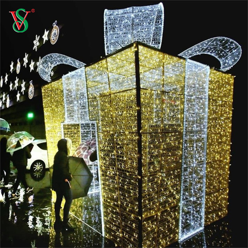 LED Christmas Gift Box Lights for Outdoor Decoration | 3D Giant Present Motif Light